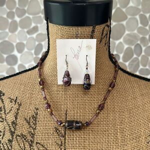 Laura’s Originals purple necklace and earring beaded set